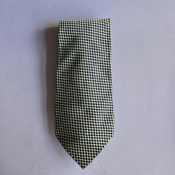 Bundle of 4 Vintage 100% Silk Men's Tie Italian and Angentinian Preppy Classic - Picture 2 of 9